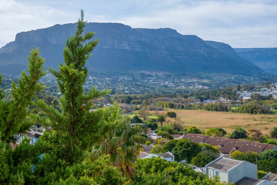 To Let 1 Bedroom Property for Rent in Beach Estate Western Cape
